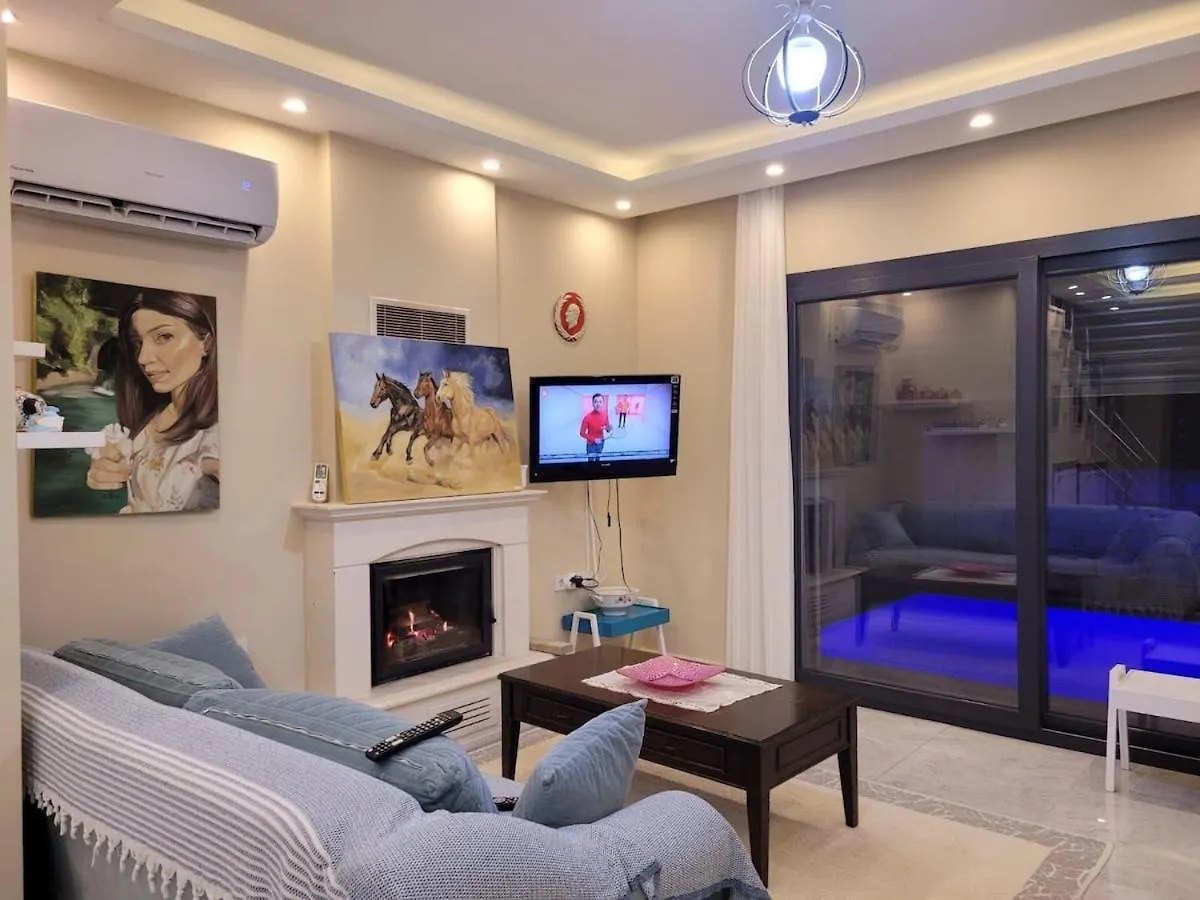 Ozel Havuzlu Villa F Celik Villalari Cesme Turkey
